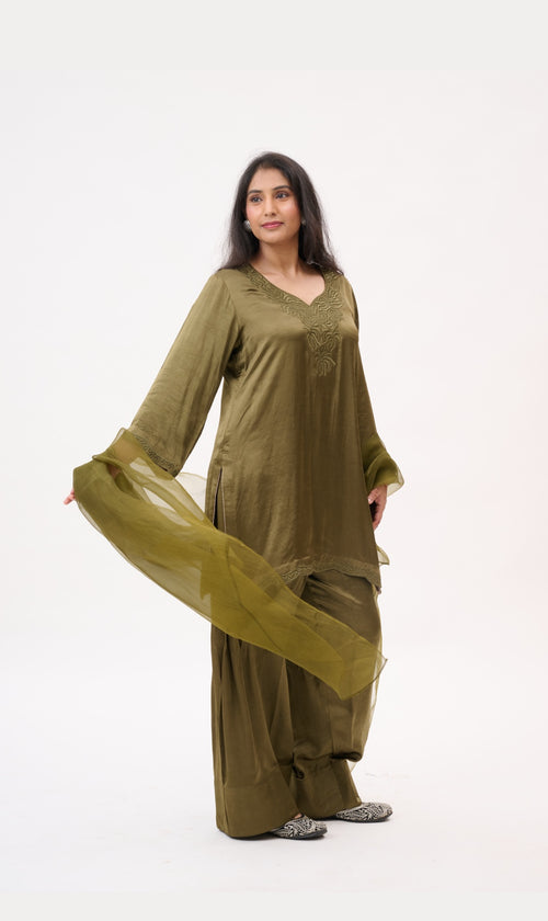 Farshi Salwar Set